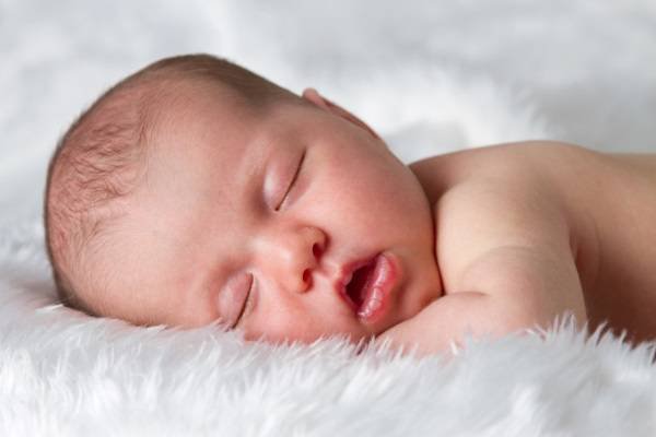 giấc ngủ của trẻ từ 1 đến 2 tuổi