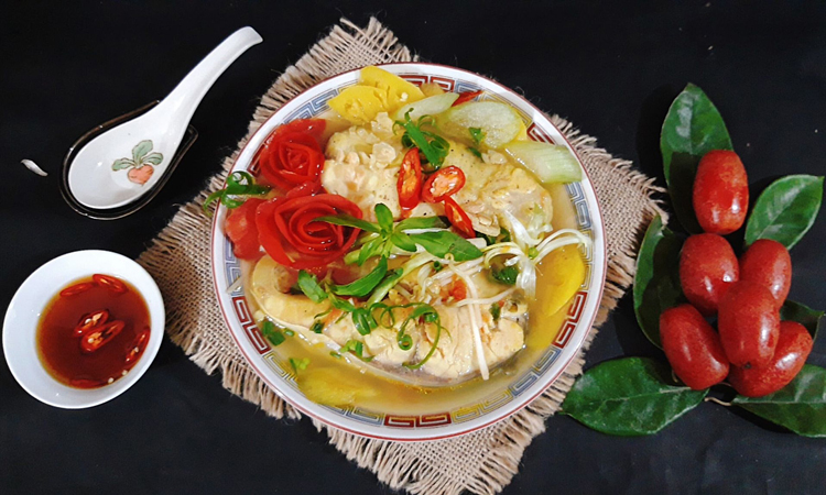 sau-sinh-an-canh-chua-duoc-khong-1